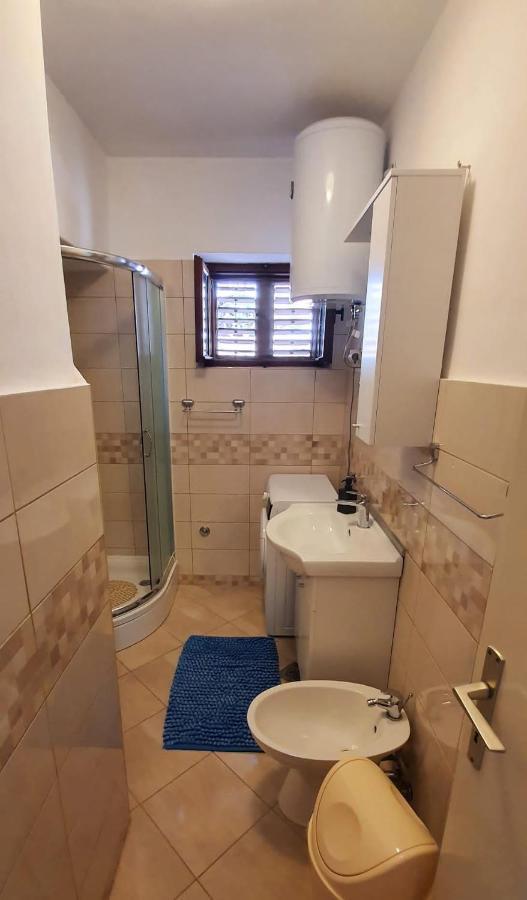 Apartment Mlija Omiš Exteriér fotografie