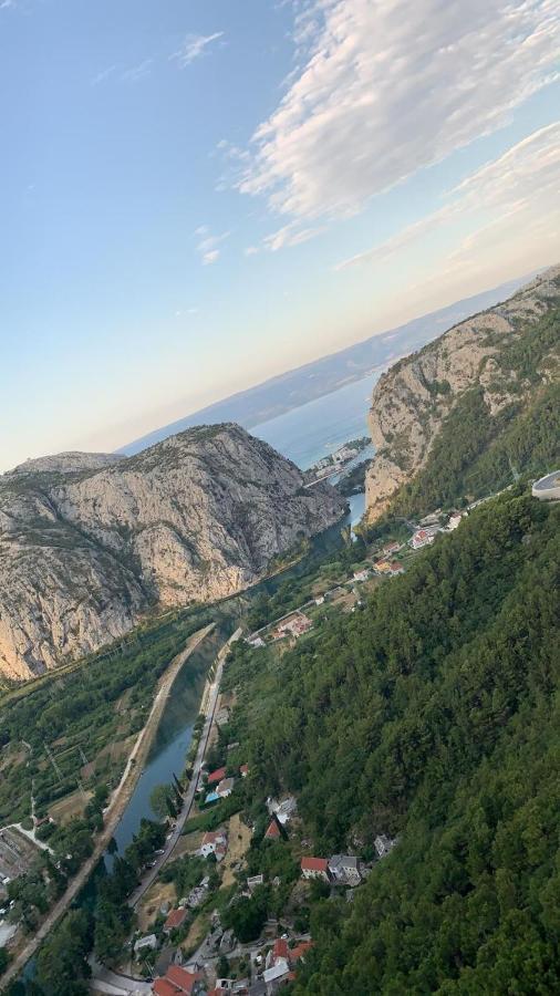 Apartment Mlija Omiš Exteriér fotografie
