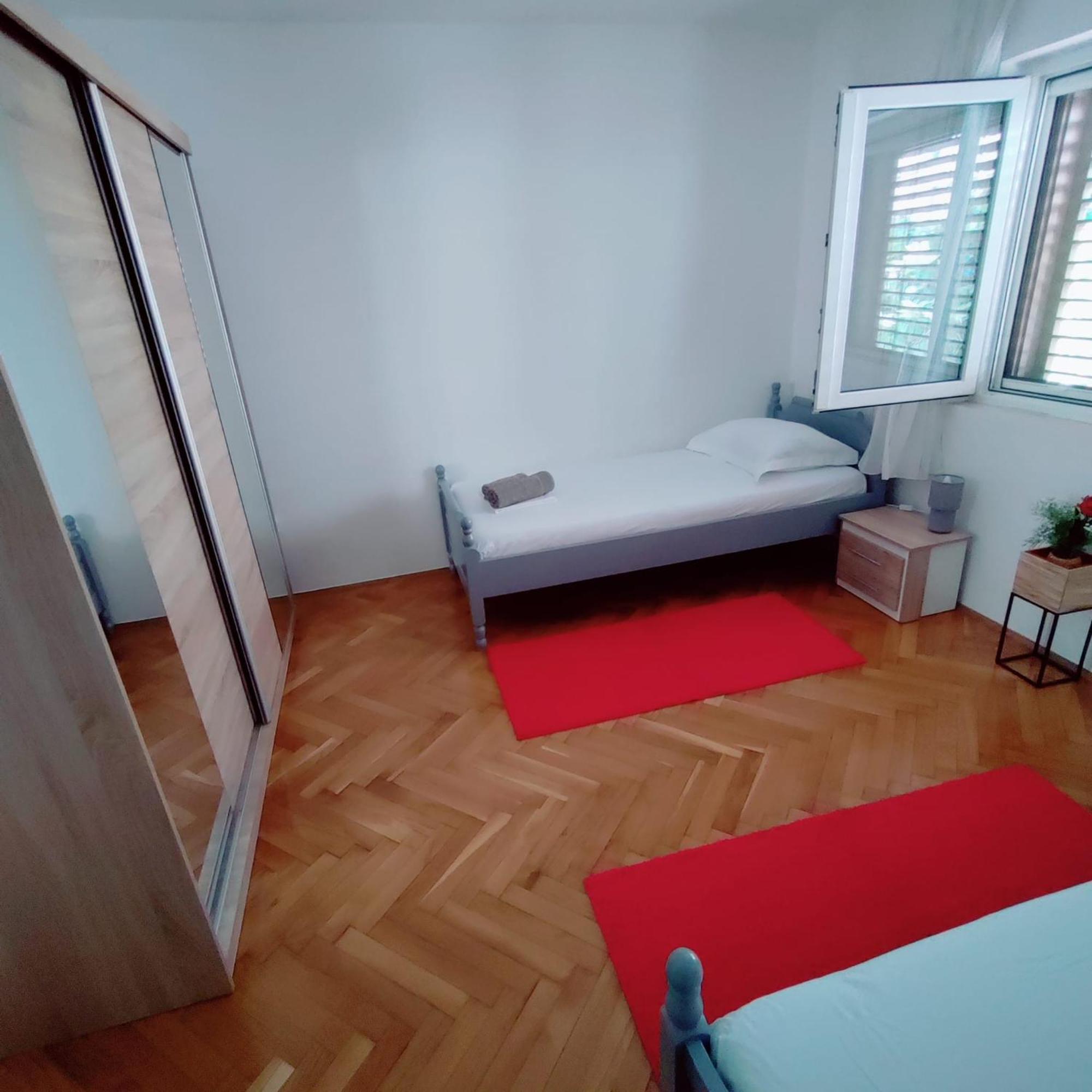 Apartment Mlija Omiš Exteriér fotografie